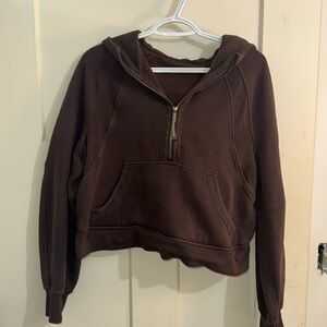 LIKE NEW brown lululemon scuba